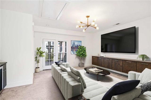 980 Memorial Walk SE, Atlanta, GA 30316