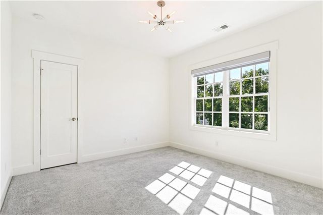 980 Memorial Walk SE, Atlanta, GA 30316