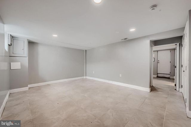 1014 LYNDHURST ST, Baltimore, MD 21229