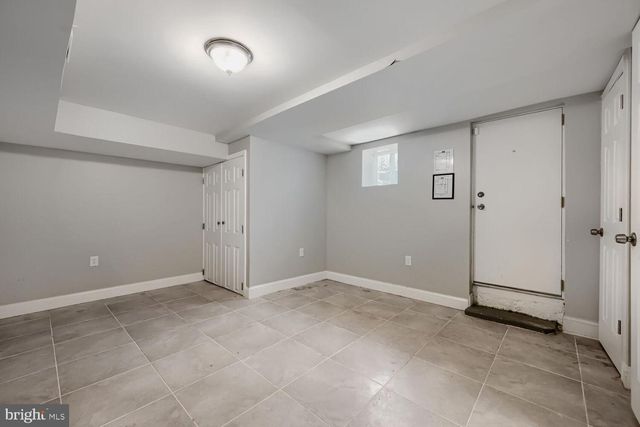1014 LYNDHURST ST, Baltimore, MD 21229