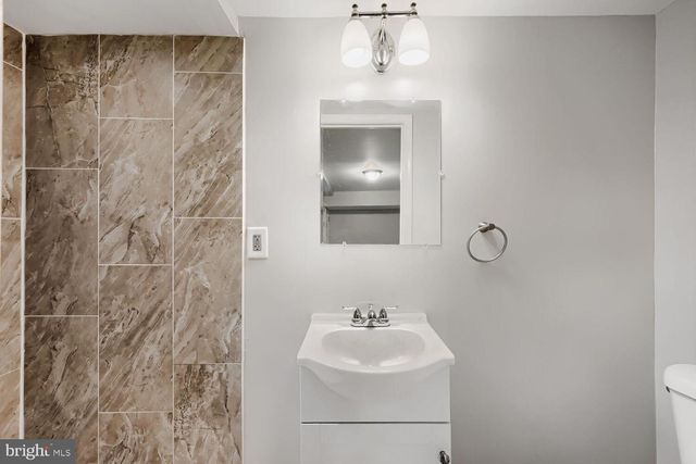 1014 LYNDHURST ST, Baltimore, MD 21229