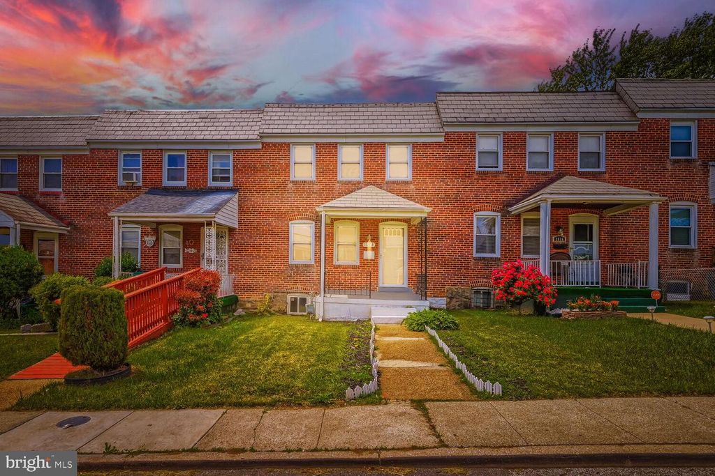 Image 29 of property listing at 1014 LYNDHURST ST, Baltimore, MD 21229