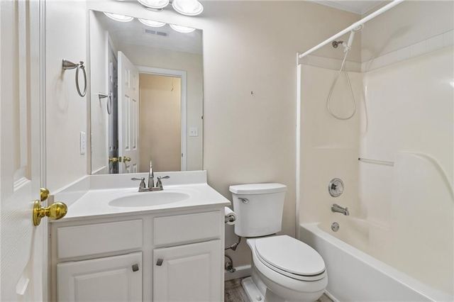105 Woodbrooke Court, Fayetteville, GA 30214