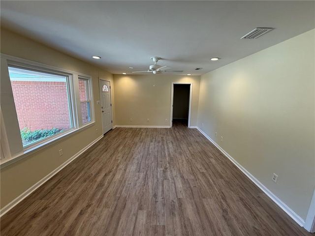 5011 Highcrest Drive, Mobile, AL 36693