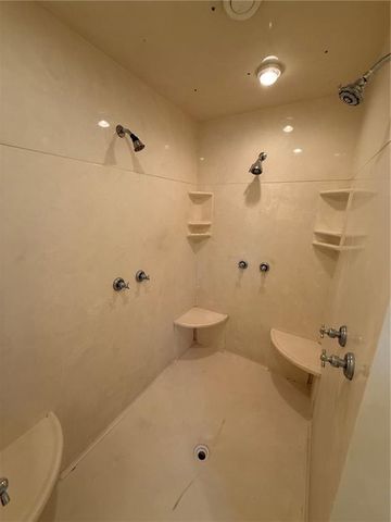 5011 Highcrest Drive, Mobile, AL 36693