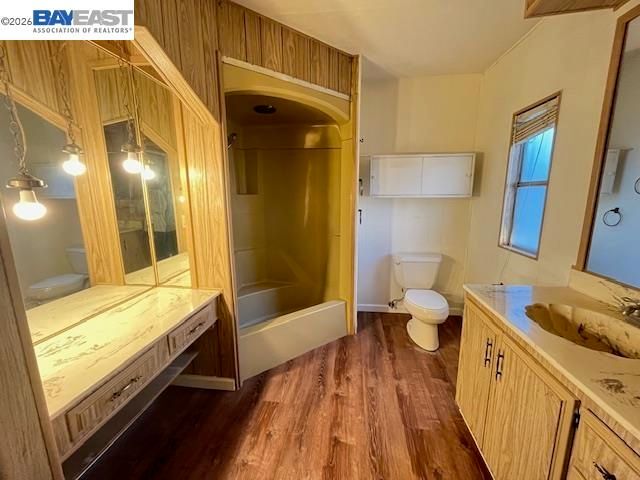 4141 Deep Creek Rd 84, Fremont, CA 94555