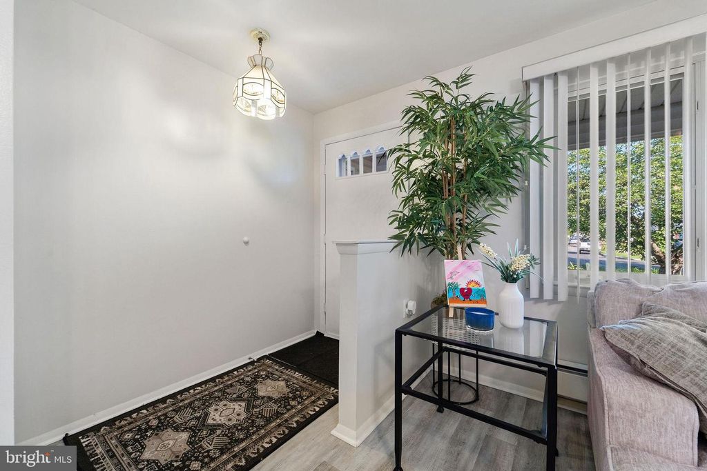150 DORCHESTER DR, Southampton, NJ 08088