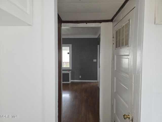 1336 E Broadway Street, Toledo, OH 43605