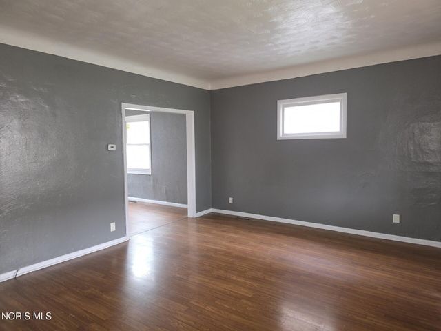 1336 E Broadway Street, Toledo, OH 43605