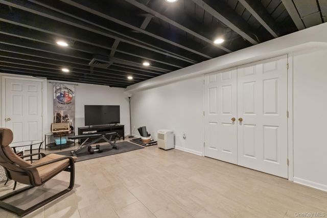 45 Parkway Drive, Rye, NY 10580