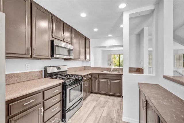 5733 E Stillwater Avenue 2, Orange, CA 92869