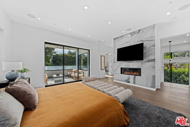 1609 N Stanley Avenue, Los Angeles, CA 90046