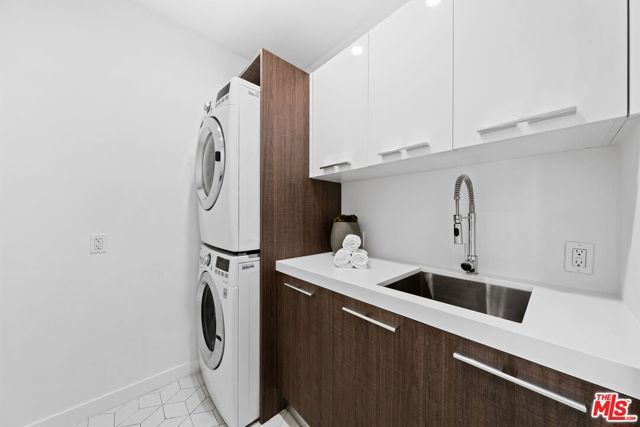 1609 N Stanley Avenue, Los Angeles, CA 90046