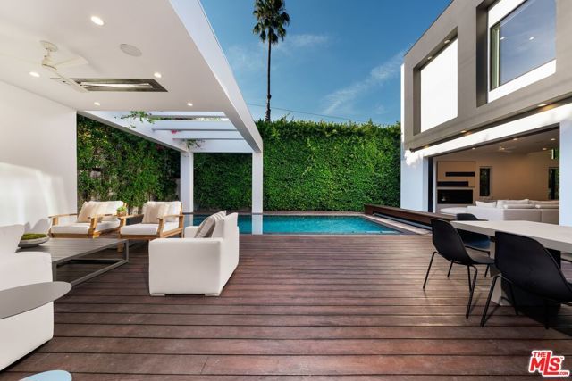 1609 N Stanley Avenue, Los Angeles, CA 90046