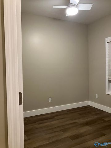 811 Halstead Court SE, Huntsville, AL 35803