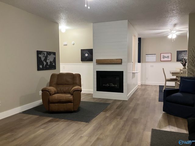 811 Halstead Court SE, Huntsville, AL 35803