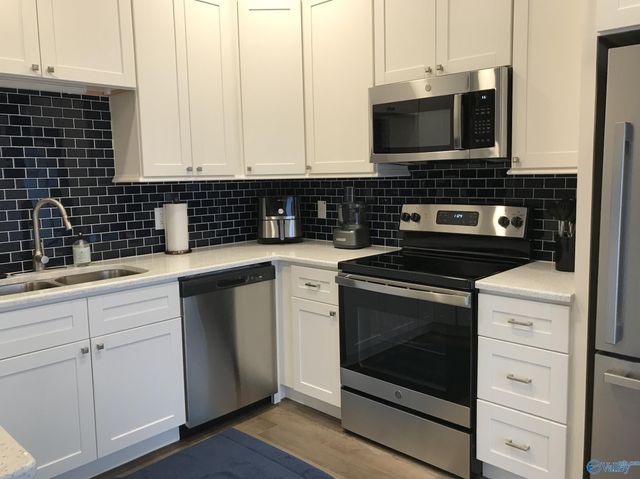 811 Halstead Court SE, Huntsville, AL 35803