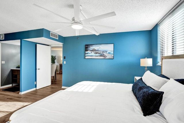 300 Ocean Trail Way 410, Jupiter, FL 33477