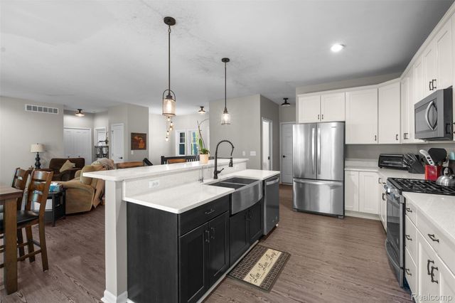 8306 Foster Road, Village Of Clarkston, MI 48346
