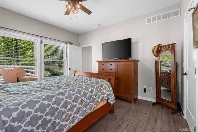 8306 Foster Road, Village Of Clarkston, MI 48346