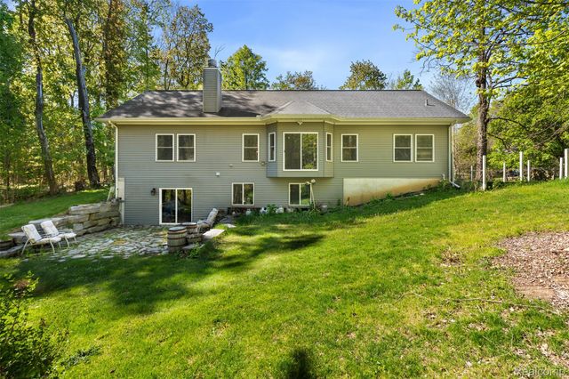 8306 Foster Road, Village Of Clarkston, MI 48346