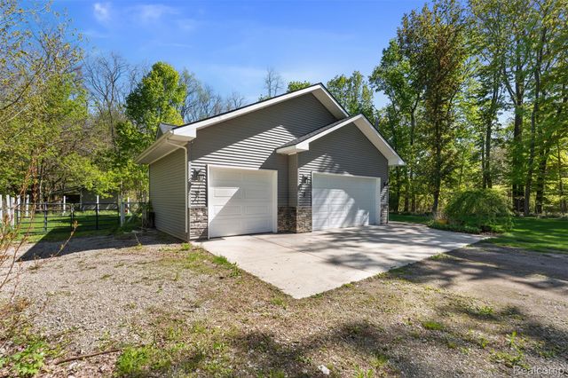 8306 Foster Road, Village Of Clarkston, MI 48346