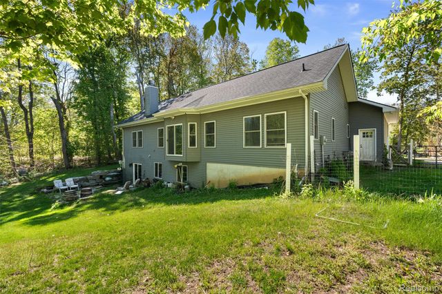 8306 Foster Road, Village Of Clarkston, MI 48346