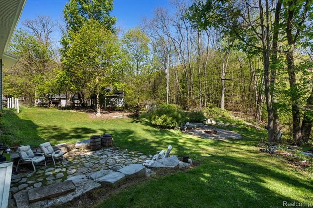 8306 Foster Road, Village Of Clarkston, MI 48346