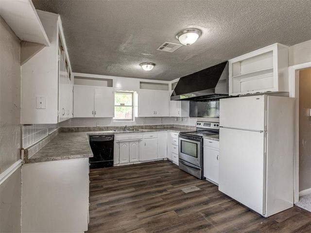 5900 S Blackwelder Avenue, Oklahoma City, OK 73119