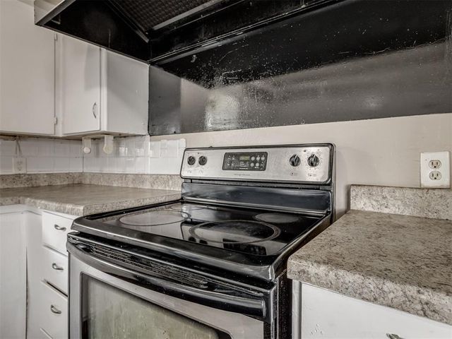 5900 S Blackwelder Avenue, Oklahoma City, OK 73119