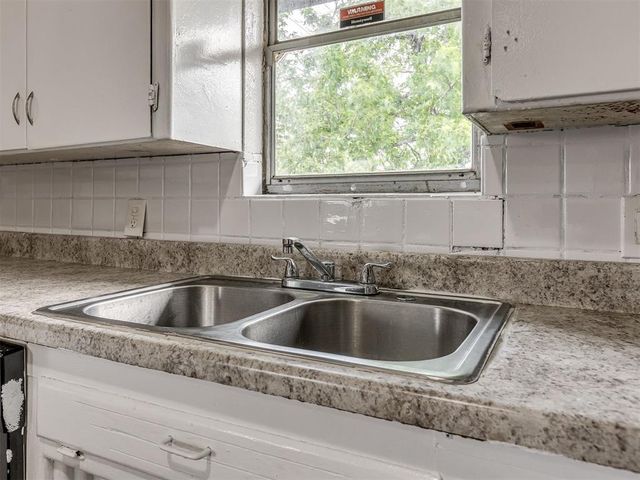 5900 S Blackwelder Avenue, Oklahoma City, OK 73119