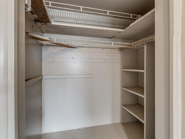 5900 S Blackwelder Avenue, Oklahoma City, OK 73119