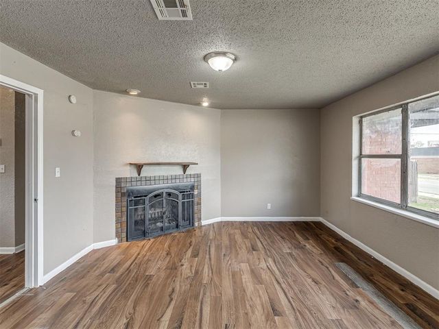 5900 S Blackwelder Avenue, Oklahoma City, OK 73119