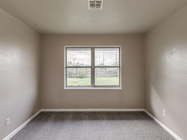 5900 S Blackwelder Avenue, Oklahoma City, OK 73119