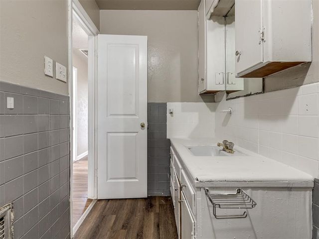 5900 S Blackwelder Avenue, Oklahoma City, OK 73119