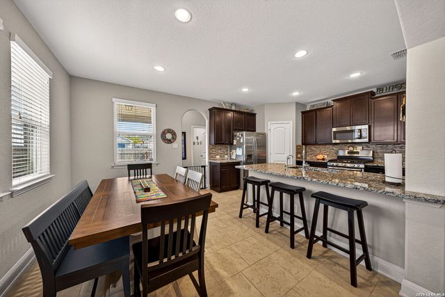 8238 TAFT CRK, San Antonio, TX 78254