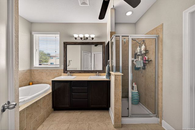 8238 TAFT CRK, San Antonio, TX 78254