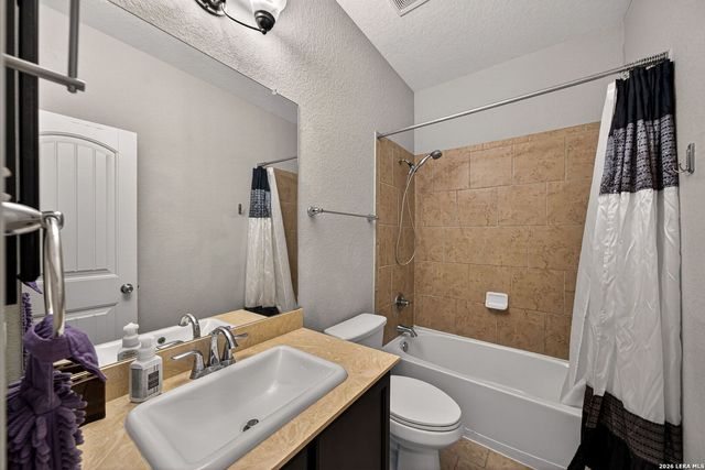 8238 TAFT CRK, San Antonio, TX 78254