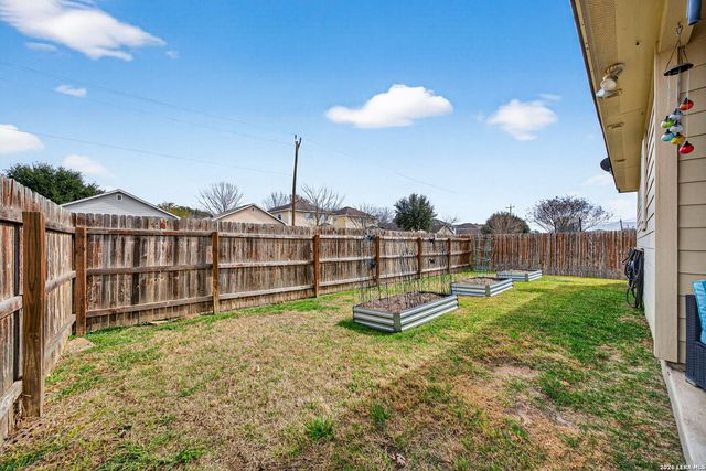 8238 TAFT CRK, San Antonio, TX 78254