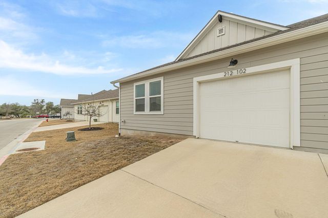 212 Bolivar WAY 102, San Marcos, TX 78666