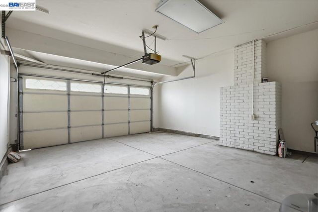 7447 Tamarack Dr, Dublin, CA 94568