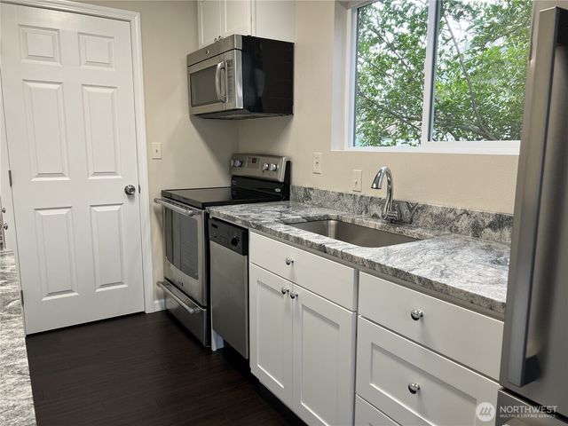 14721 Portland Avenue SW, Lakewood, WA 98499