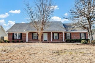 5200 Woods Edge Road, Wilmington, NC 28409