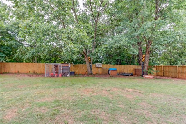 307 Jonaquil Avenue, Auburn, GA 30011