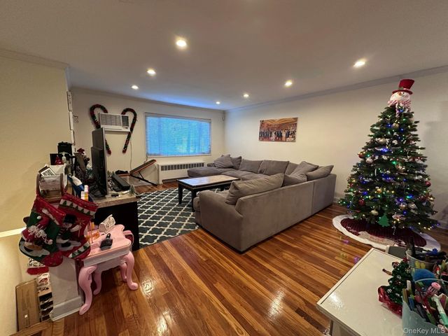 14-81 212 Street 270, Bayside, NY 11360
