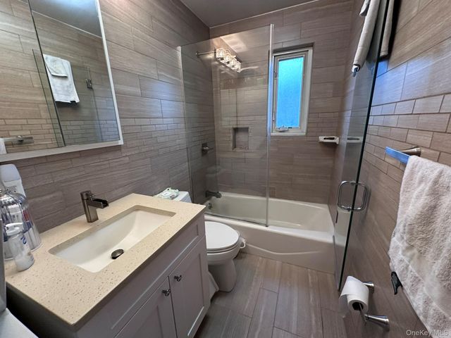 14-81 212 Street 270, Bayside, NY 11360