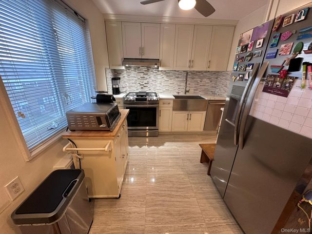 14-81 212 Street 270, Bayside, NY 11360