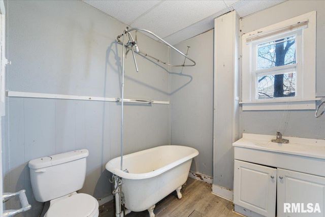 2947 13th Avenue, Rockisland, IL 61201