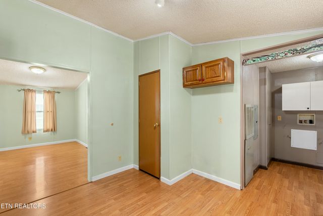 267 Glenlock Rd, Sweetwater, TN 37874