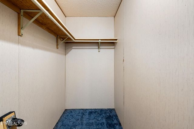 267 Glenlock Rd, Sweetwater, TN 37874